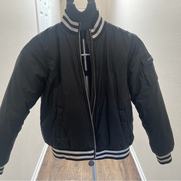Kids Givenchy bomber jacket size 12 excellent condition - Picture 4 of 5